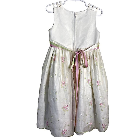 CINDERELLA Embroidered Floral Special Occasion Fully Lined Girl’s Dress Size 5 - Picture 2 of 7